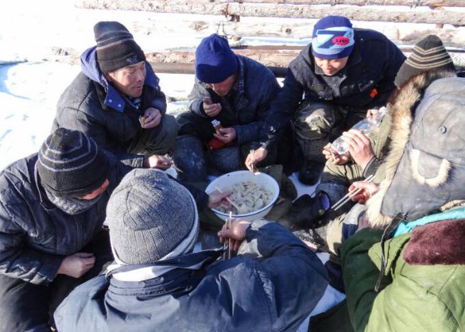 查干湖冬捕纪录片全集,查干湖冬捕地点在哪里