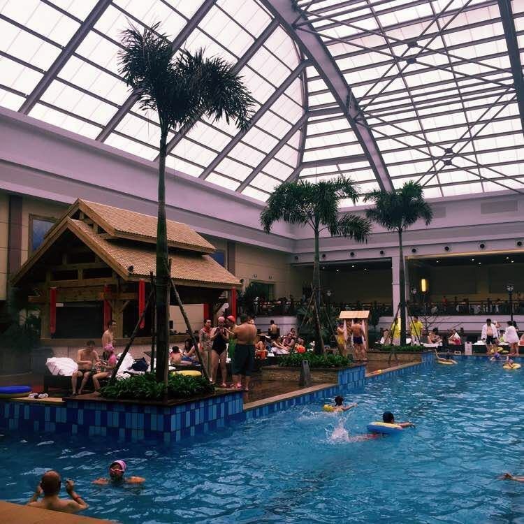 跟生活请个假放松一下心情,放下疲惫享受生活的美