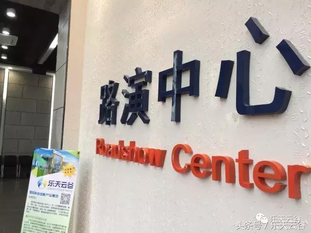 dior烈艳蓝金999哑光和滋润,dior烈焰蓝金909丝绒版限定中国红