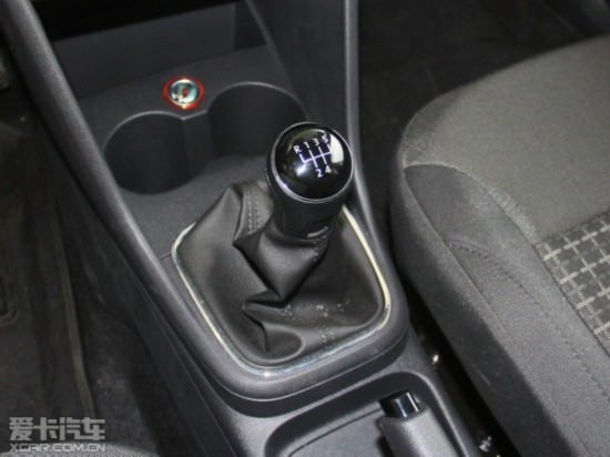 拒绝驾乘老年代步车出行,拒绝老年代步车的人