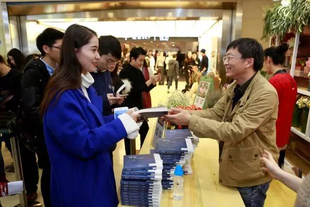 CSR共·创｜花的引领：从精神荒芜回归社区