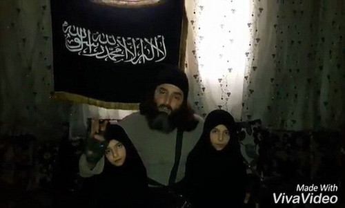 丧心病狂！恐怖分子吻别7岁女儿送其当“人肉*弹炸**”