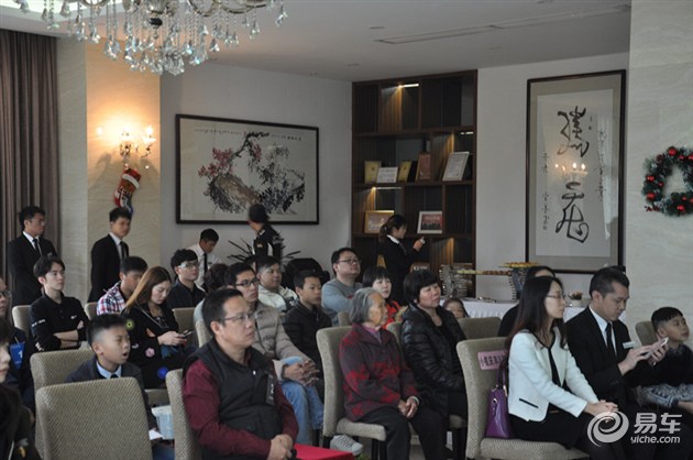 山东国际会展中心车展一汽丰田,一汽丰田皇冠预约试驾