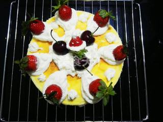 草莓酸奶蛋糕电饭煲,草莓覆盆子酸奶蛋糕