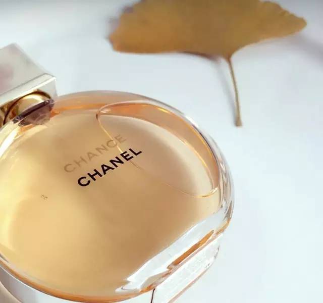 想成功撩到女生要做到三个不在乎,想要撩汉必须可爱