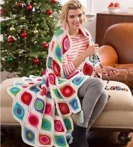 钩针拼花四叶草祖母方格毯,初学钩针100款盖毯教程