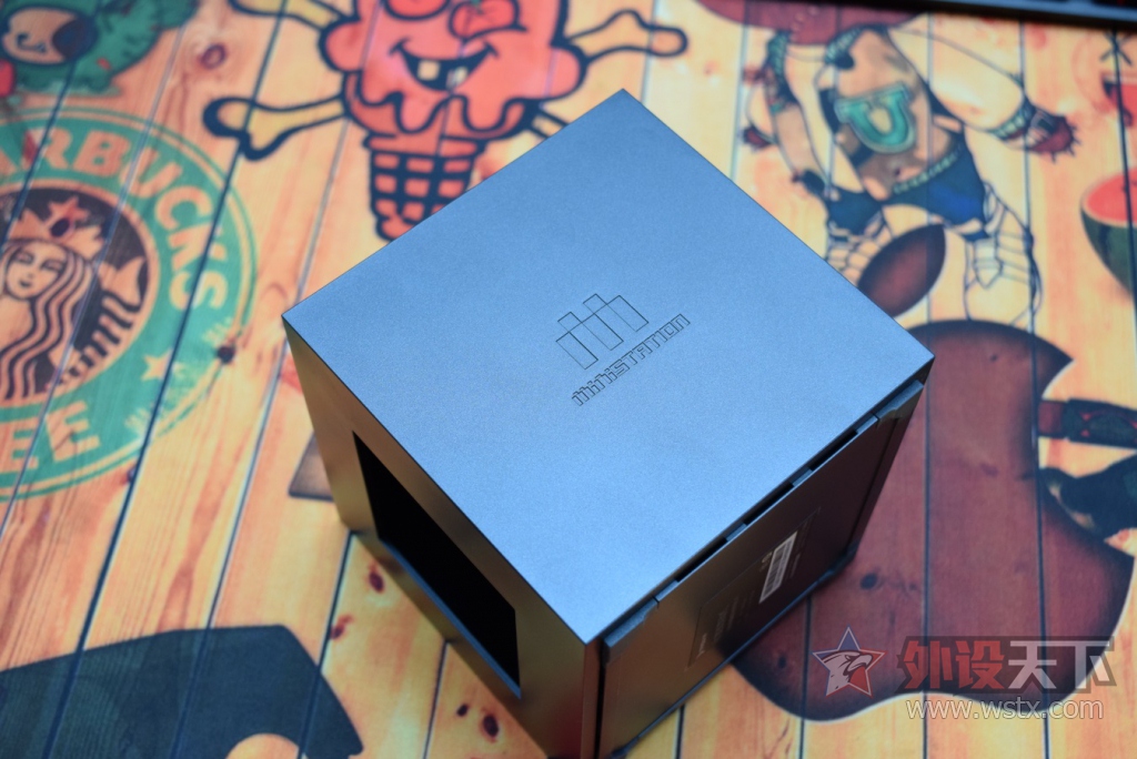 钛度ministation大屏游戏机,烧友评测电脑