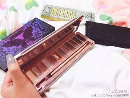 你和时尚的距离就差一把剪刀,你和博主的差距