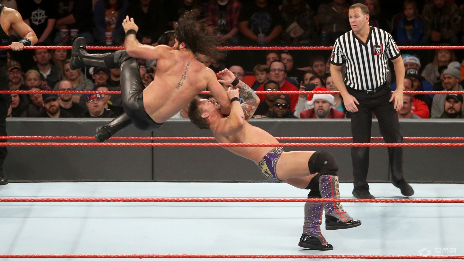 莱贝克wwe大招叫什么,莱贝克stupid