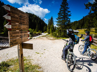 另一个平行世界的你小说,另一个平行世界电视剧