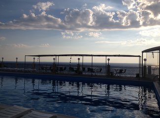 记忆里的那一抹蓝作文,记忆中的那一抹蓝色