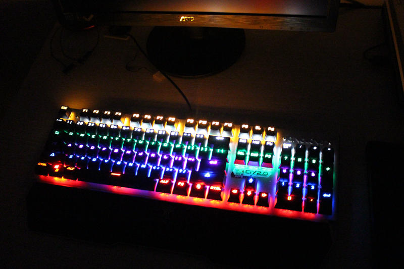 狼派青龙机械键盘怎么样,狼派光轴机械键盘好不好