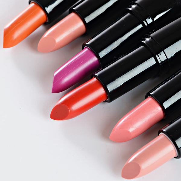 化妆的基本步骤和工具,化妆基本步骤淡妆的教程