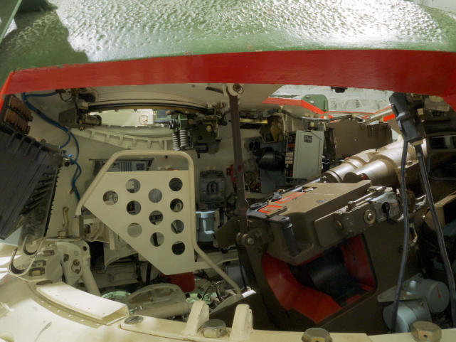 5分钟看懂坦克发展史 (坦克经过三代的发展出现了什么化)