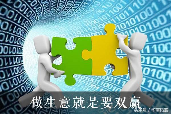 他是“纸业大王”，却说自己“每天过得如履薄冰”