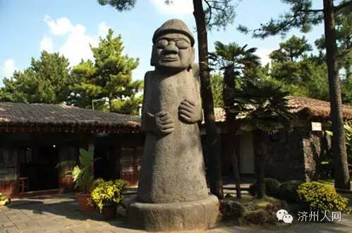 韪忎笂娴庡窞,娴庡窞宀涚殑鏄ュぉ鏃呰