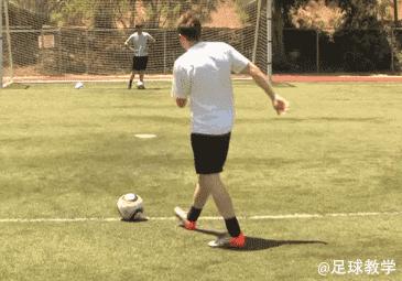 足球教学之如何踢出高球,足球怎样踢出s形弧线球