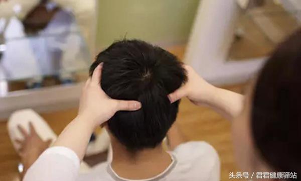 高血压头部按摩降压方法,高血压按摩哪些穴位降压最快