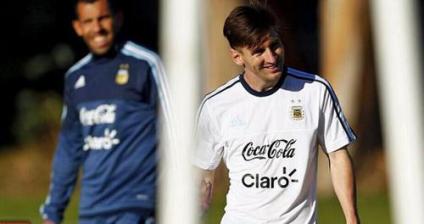 伊布跟特维斯做过队友吗,伊布17场集锦