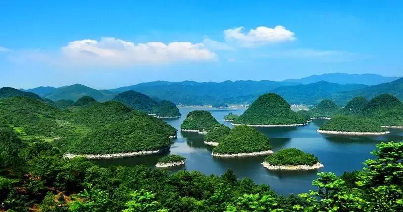 深圳到云南高铁路上美景,中国高铁最美路线