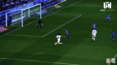 c罗在门前的冲击力,只会吃饼的球员