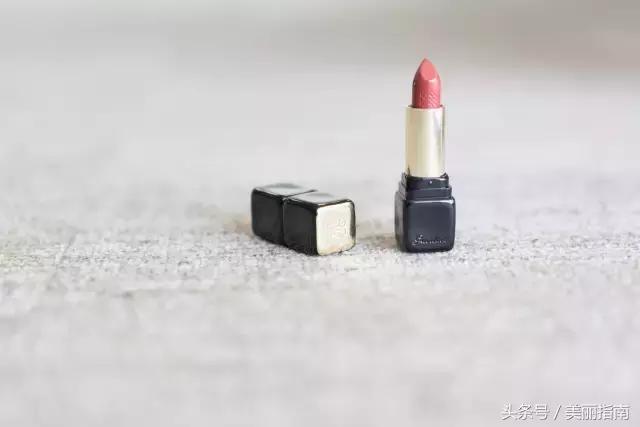 tf口红必备色号,女人必备的十大口红色号有哪些