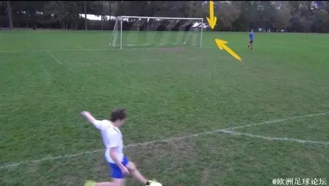 怎样踢出弧线球教程,怎么在最佳球会踢出弧线球