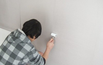 自己在家贴墙纸怎么才不会鼓包,贴墙纸空鼓怎么处理