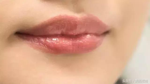 tf口红必备色号,女人必备的十大口红色号有哪些