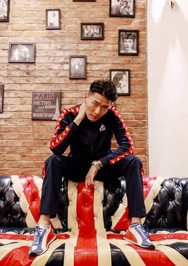 李一哲性格,李一哲演艺经历