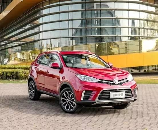 “名门”与“豪门”激情相遇，才是名爵的开门盛宴