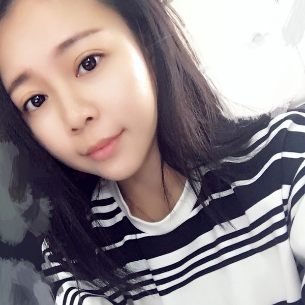 做完双眼皮眼睛像哭了一样,做完双眼皮哭了眼睛灰蒙蒙的