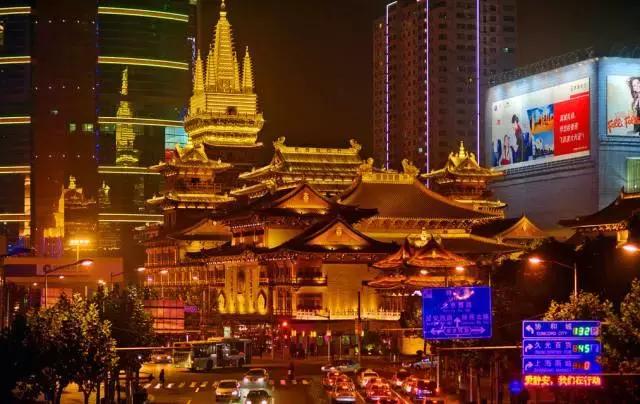 十二星座适合住什么附近,十二星座最适合住在哪个城市