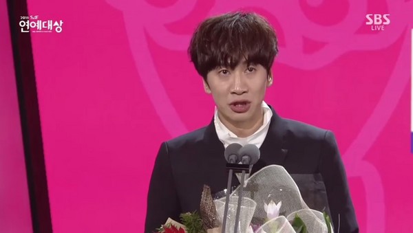 rm金钟国19撕名牌是哪期,rm因为什么原因停播