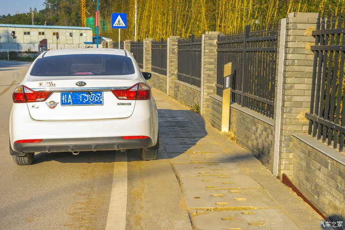 起亚k32015款1.6l自动gls,2013款起亚k3行驶16万公里能买吗