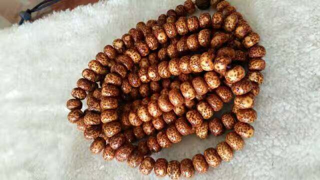 星月盘到什么程度加配饰,星月菩提盘好的图片