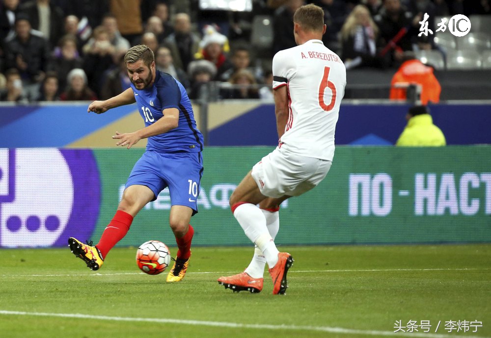 校园足球面临问题和解决方法,校园足球后卫的防守技巧