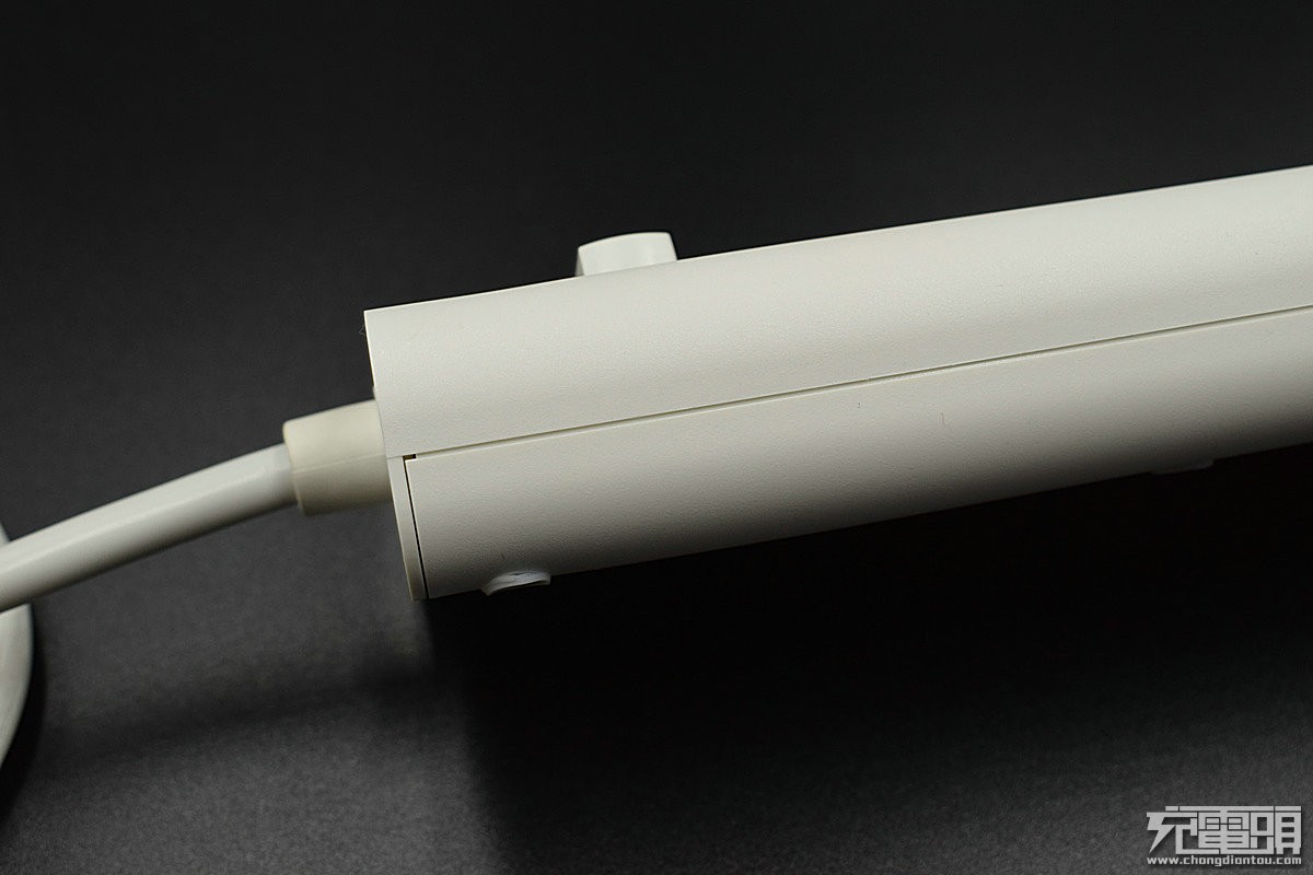 虽名不经传但也可圈可点达世奇插线板评测及拆解