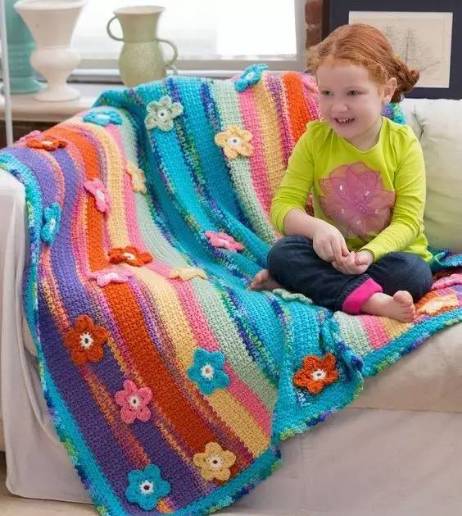 钩针拼花四叶草祖母方格毯,初学钩针100款盖毯教程