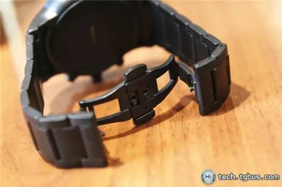 安里普奥阿玛尼是奢侈品吗,有里有面的手表