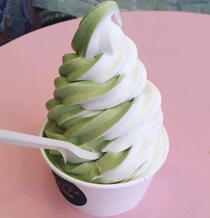 有没有见过最漂亮又好吃的冰淇淋,有什么好吃又不腻的冰淇淋