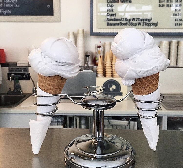 有没有见过最漂亮又好吃的冰淇淋,有什么好吃又不腻的冰淇淋