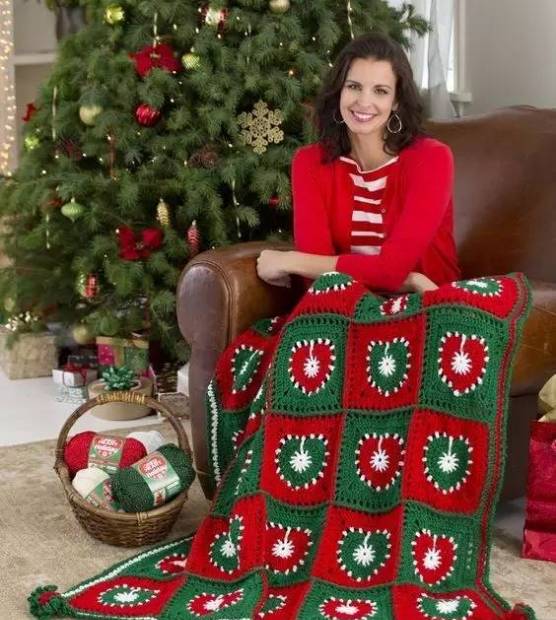 钩针拼花四叶草祖母方格毯,初学钩针100款盖毯教程