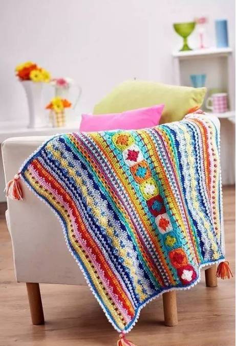 钩针拼花四叶草祖母方格毯,初学钩针100款盖毯教程