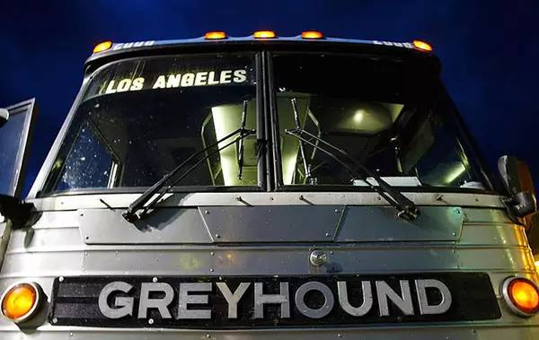 鐏扮嫍宸村＋杞︾珯,鐏扮嫍宸村＋鏃呰