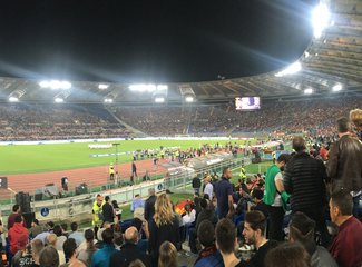 意大利蓝洞国内,意大利卡普里岛与蓝洞