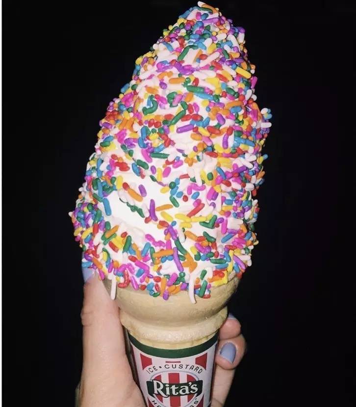 有没有见过最漂亮又好吃的冰淇淋,有什么好吃又不腻的冰淇淋