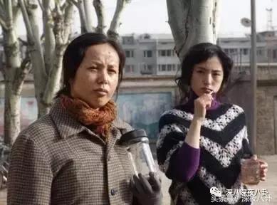 增肥减肥、带大姨妈跳冰湖、拍打戏骨折，众多工种里当艺人最吃力