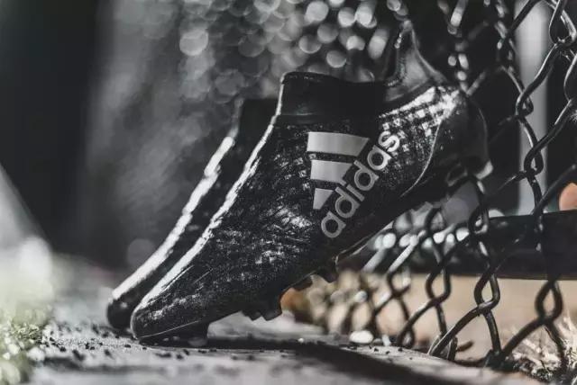 新的一年五彩缤纷,新的一年要五颜六色