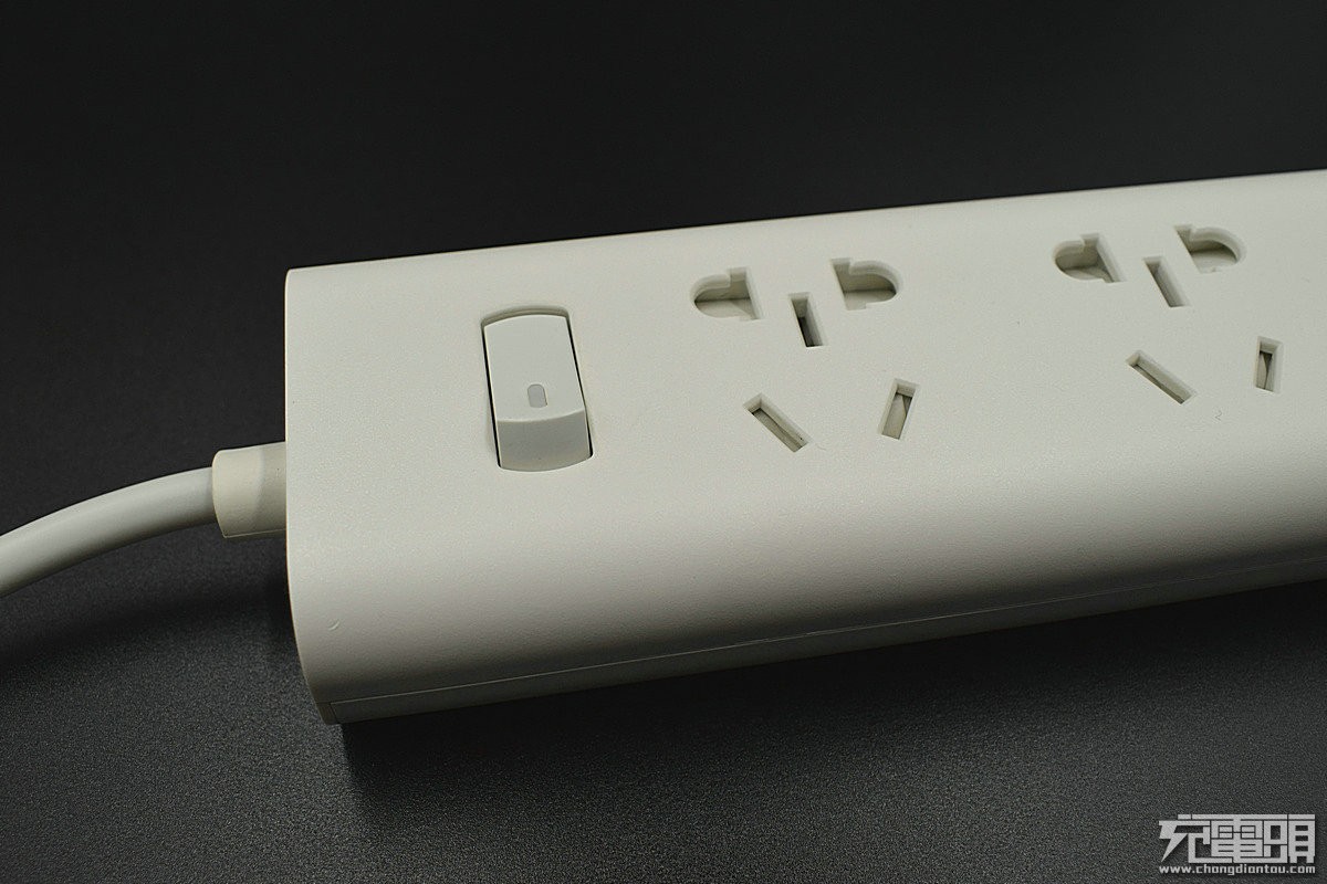 虽名不经传但也可圈可点达世奇插线板评测及拆解